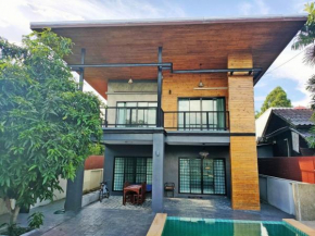 Lan House Pool Villa